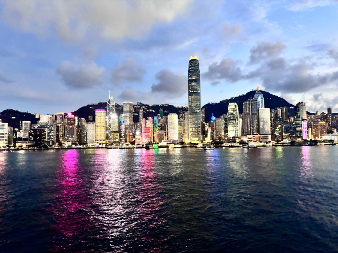 香港复古巷弄，揭秘隐藏的秘密花园小店